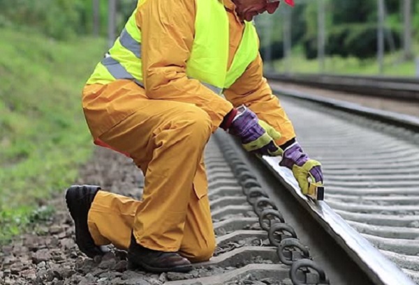 lavoratori-settore-ferroviario